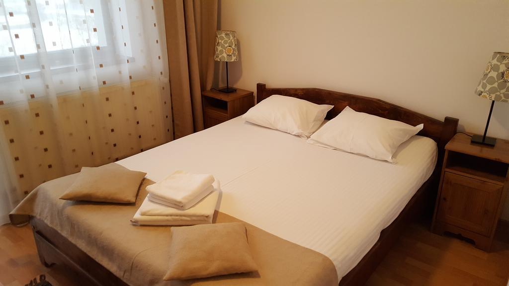 Hotel Floarea Soarelui Cheia  Esterno foto