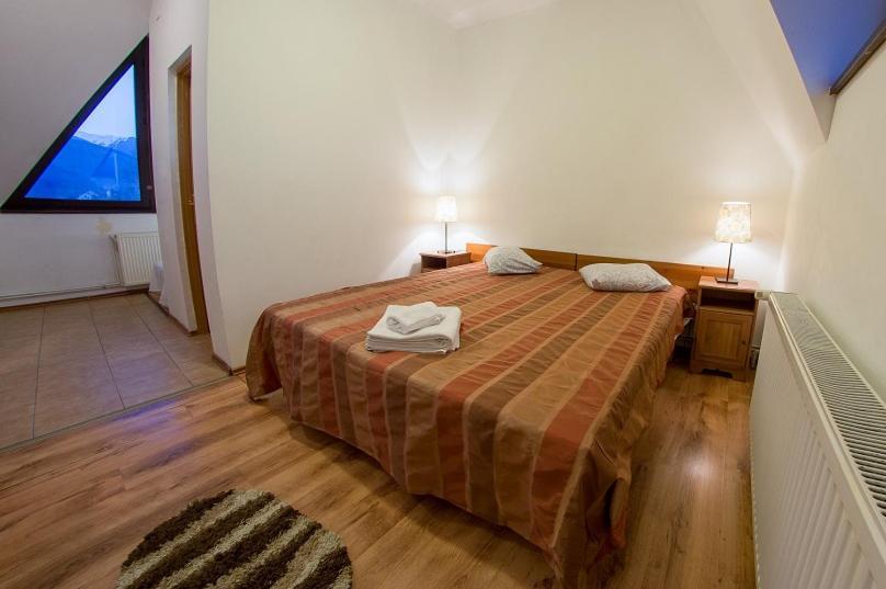 Hotel Floarea Soarelui Cheia  Esterno foto